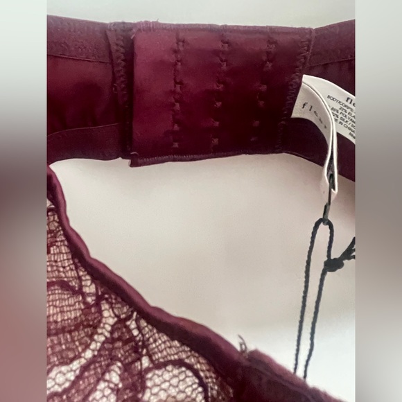 NWT Fleur du Mal Unlined Demi Lace Bra Size 34 F (34DDD) Mulberry color - Picture 13 of 15